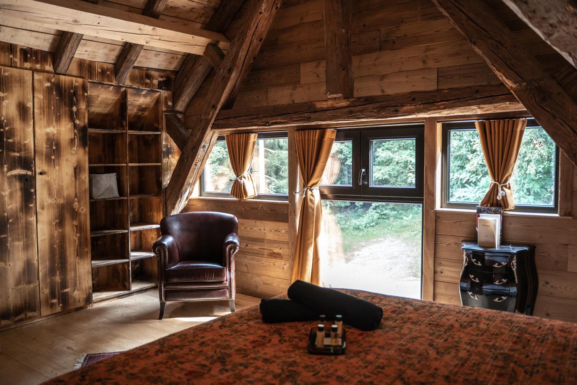 Le Grand Petit Prince - Domaine De Charme - Jacuzzis Privatifs Guebwiller Exterior foto